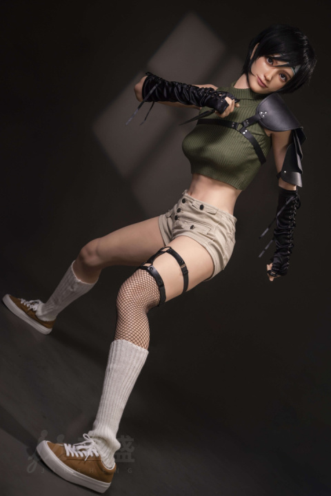 Yuffie 168C – Lalka silikonowa 168 cm z biustem C-Cup Yuffie 168C – Lalka silikonowa 168 cm z biustem C-Cup