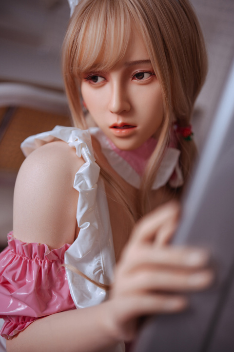 Lily ROS JIUSHENG DOLL 160E – Lalka silikonowa 160 cm z biustem E-Cup