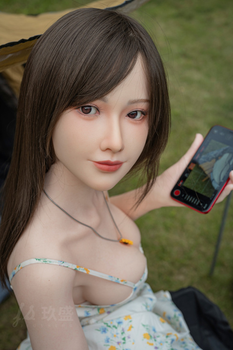 Eimi JIUSHENG DOLL 158D – Lalka silikonowa 158 cm z biustem D-Cup Eimi JIUSHENG DOLL 158D – Lalka silikonowa 158 cm z biustem D-Cup